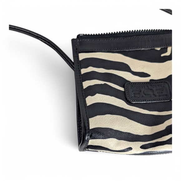 Black and Cream Zebra Print Crossbody Bag - Picture 8 of 13